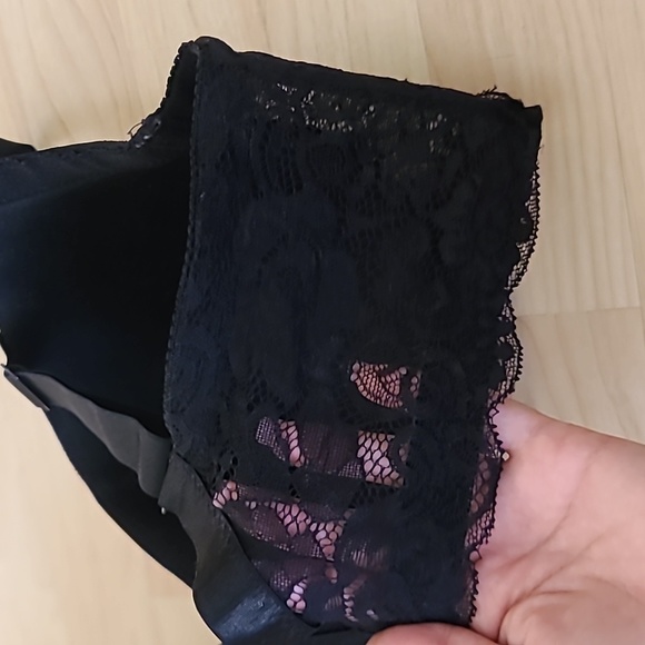 Black Fuchsia Plus Size Bra, by Secret Lace LLC 40DD - Picture 4 of 6